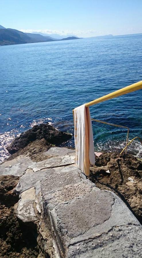 Faros Hotell Agios Nikolaos  Exteriör bild