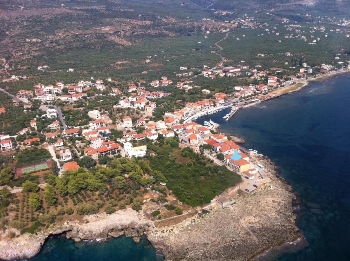 Faros Hotell Agios Nikolaos  Exteriör bild